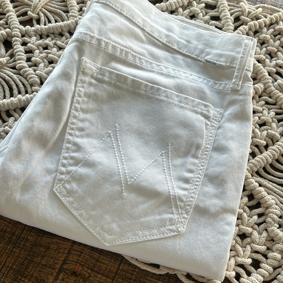 MOTHER Denim - Mother “The Looker” white Jeans | W30